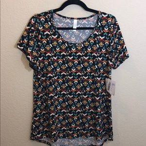 LuLaRoe Large Classic T